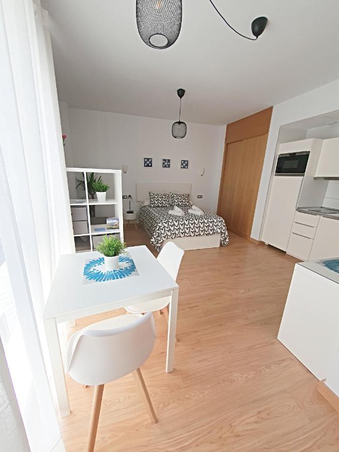 Precioso Estudio Con Piscina Málaga Buitenkant foto