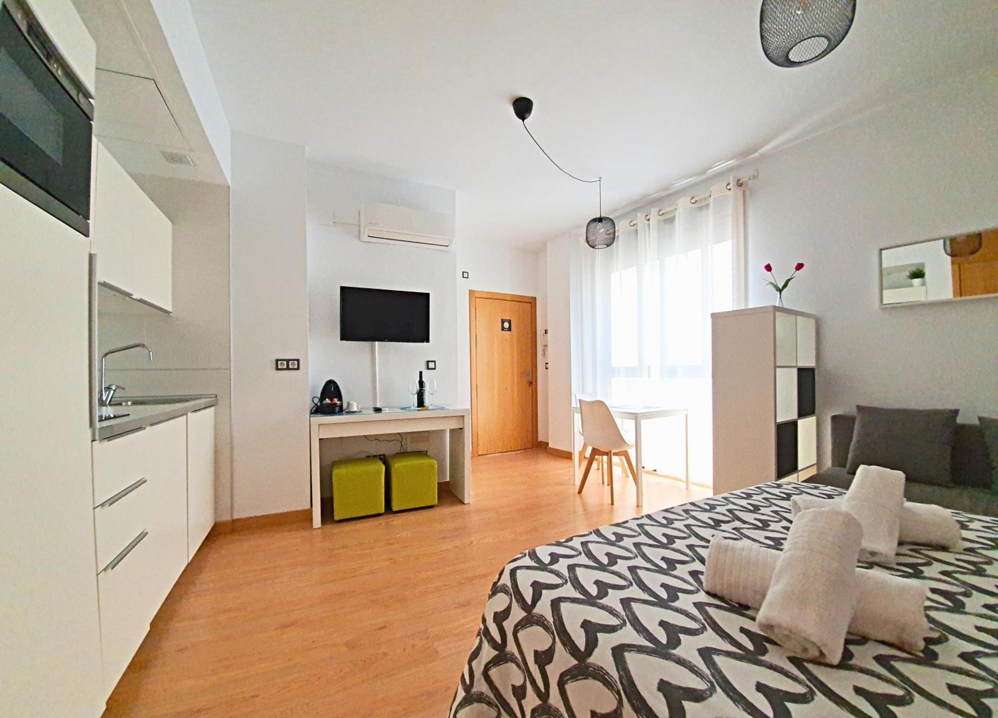 Precioso Estudio Con Piscina Málaga Buitenkant foto